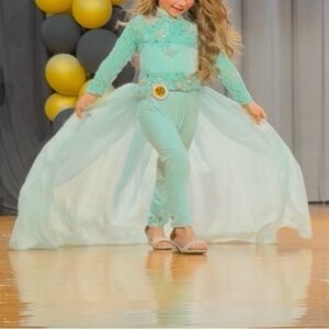 Pageant fun fashion